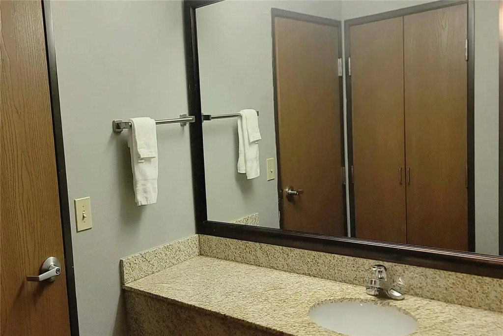University Inn
