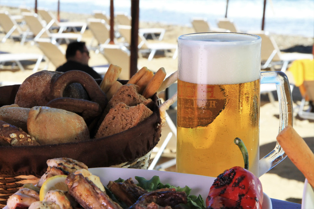 Dedalos Beach Hotel
