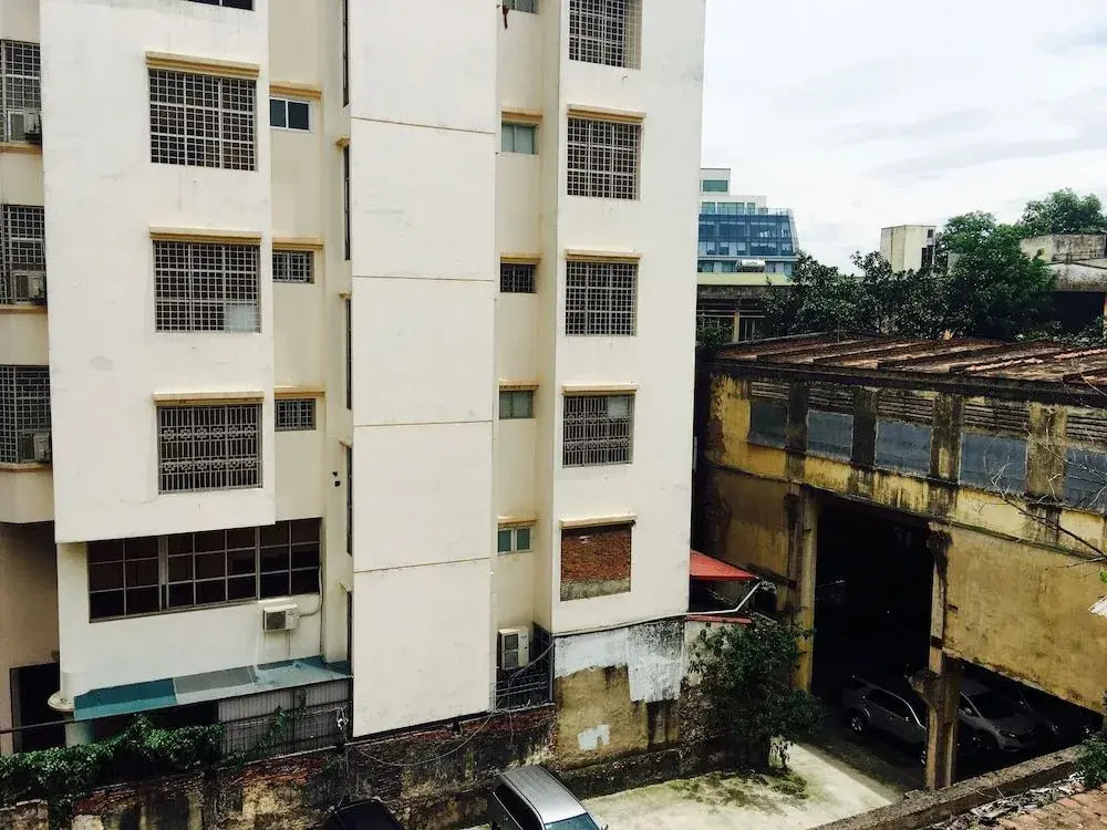 Awa Downtown Hostel