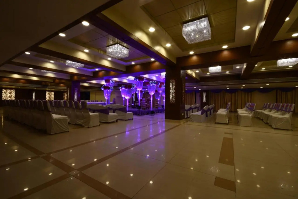 Hotel Platinum Residency