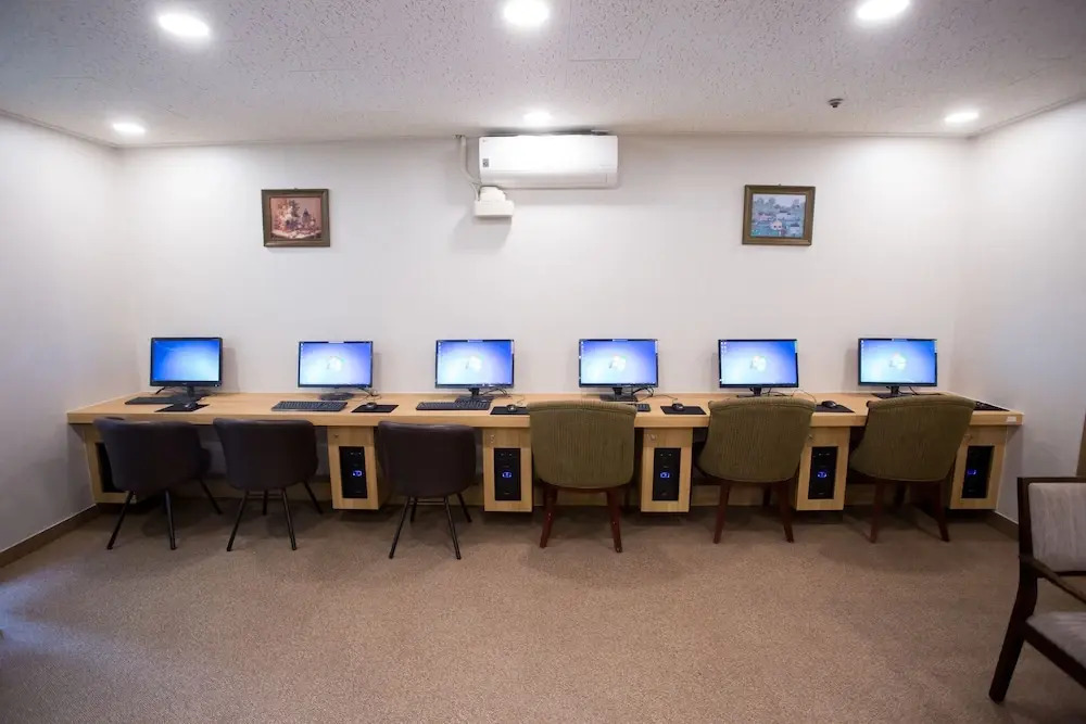 Ritz Hostel