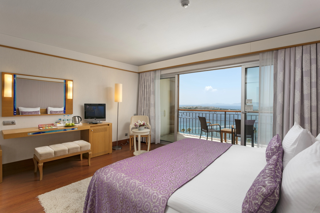Kefaluka Resort
