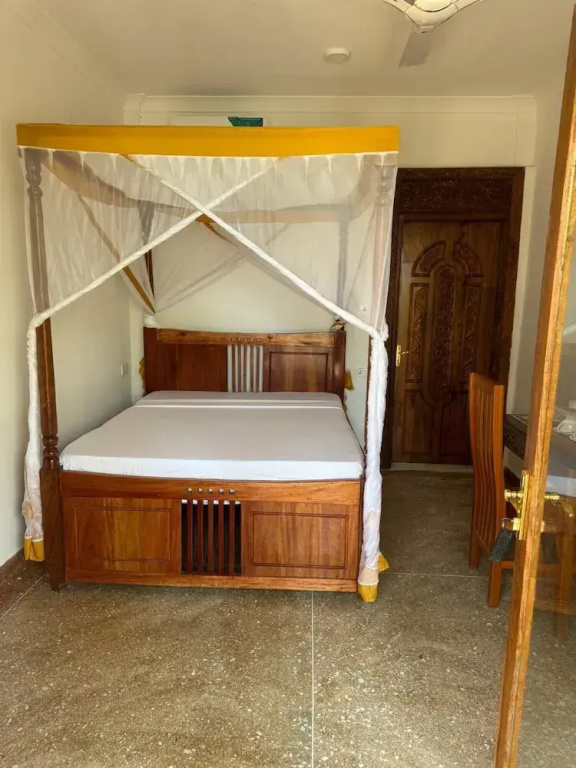Zamu Beach Hotel