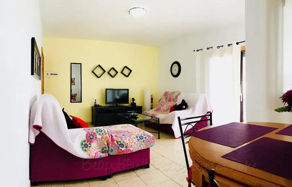 Villa Descansa with private Pool, Air-Conditioning, Sea View, Smart-TV Wifi