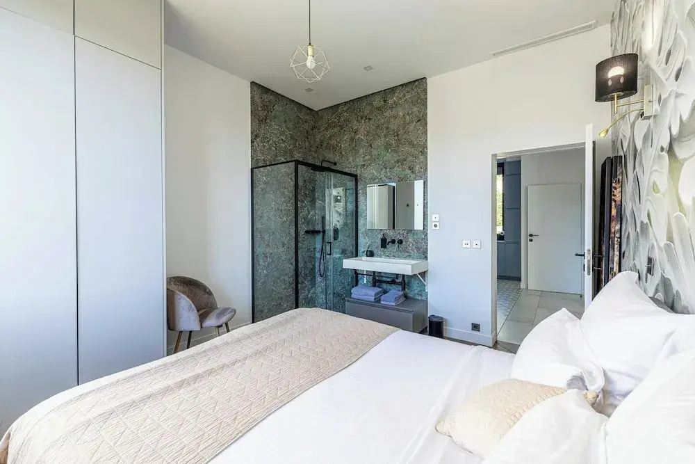 Luxurious Villa with heated pool 6BR-12p - Cannes