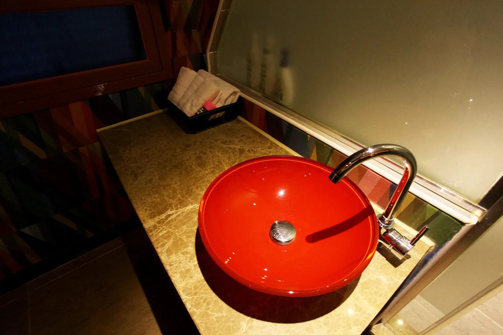 9Nine Hotel