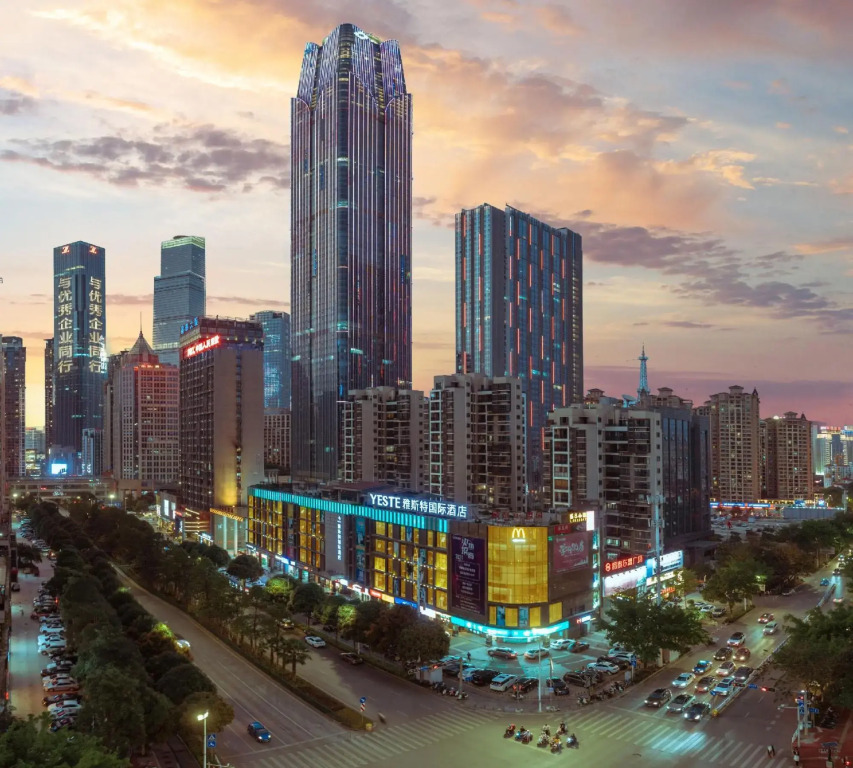 Yeste International Hotel (Nanning Wanxiang Mall ASEAN Business District Subway Station)
