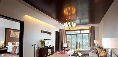Baoli Ruiting Spring Hotel - Guiyang