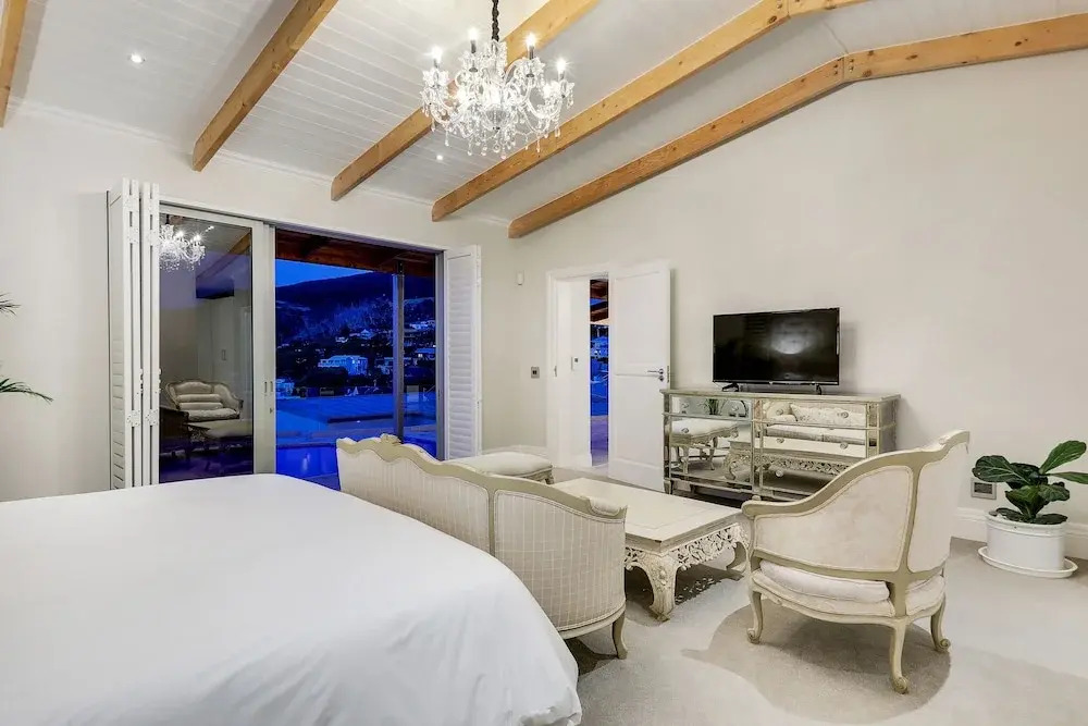 Castle Rock Villa
