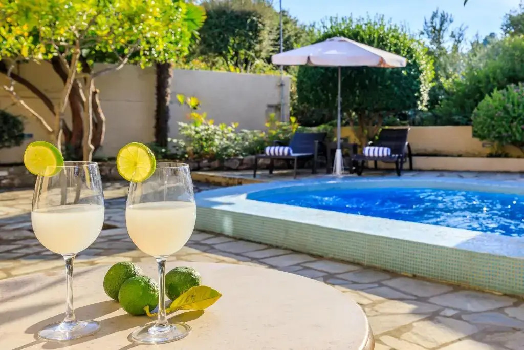 Skopelos Holidays Hotel