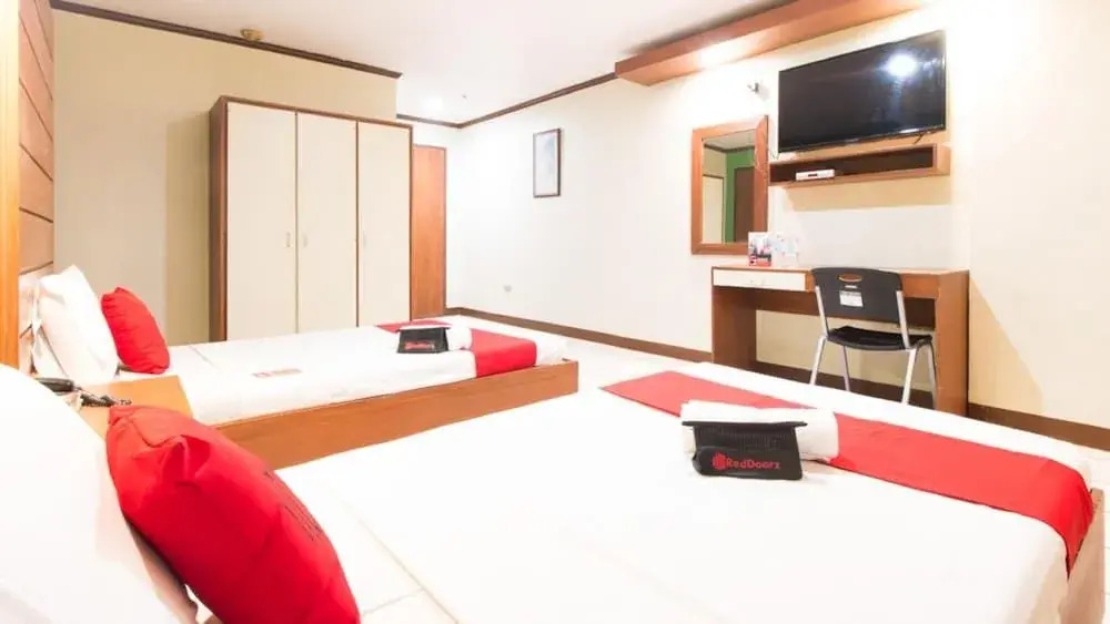 RedDoorz near Centrio Mall Cagayan De Oro City