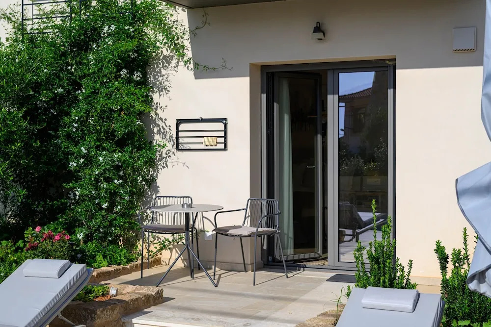 Kannas Mani Luxury Suites