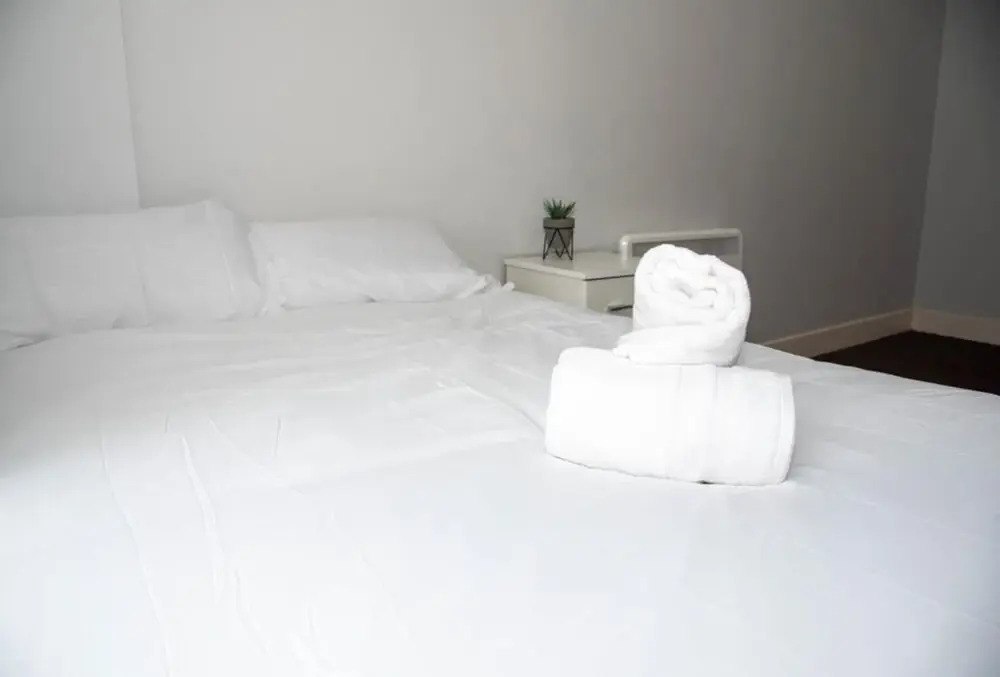 5 Double Bedroom Apartment in The City Centre