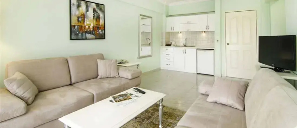Peninsula Pineclub Boutique Hotel