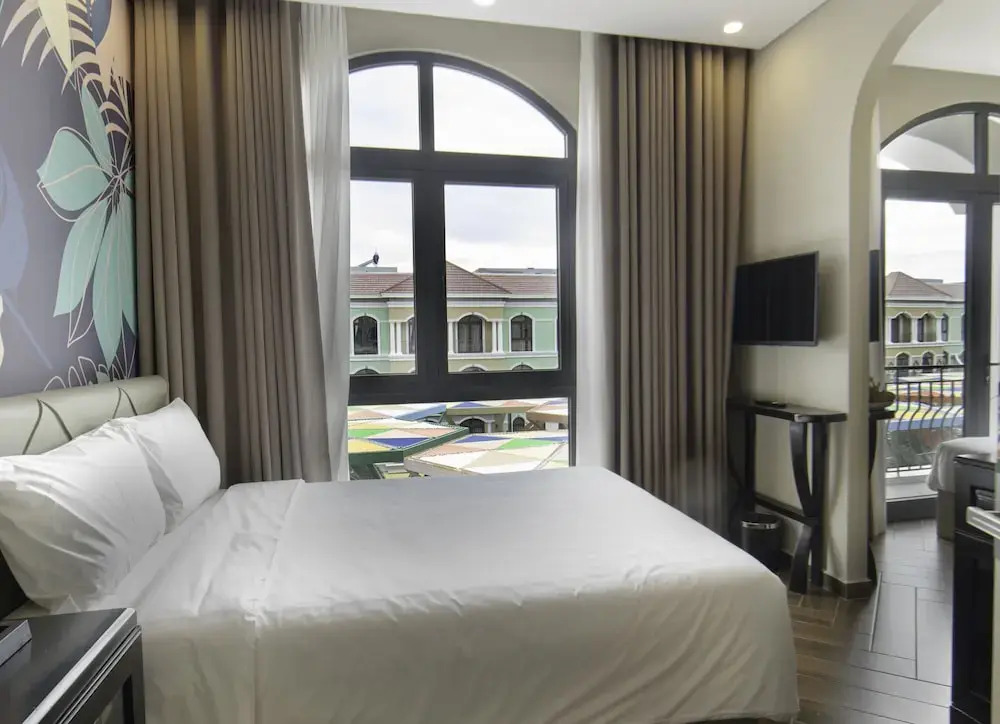 Tropical Bay Boutique Grand World Phu Quoc