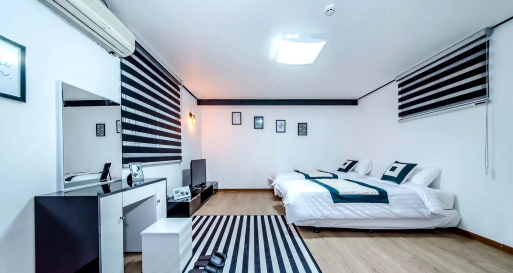 Myoung Song Resort