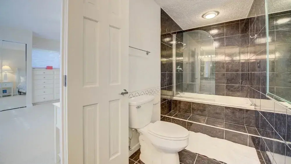 Par Fore The Course Offers A Home Away From Home Feel. 4 Bedroom Home by Peace Vacations