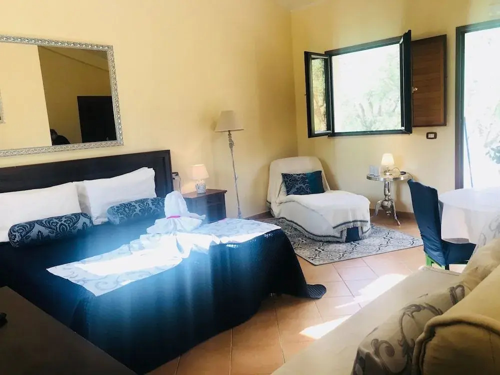 Green Park Hotel & Residence