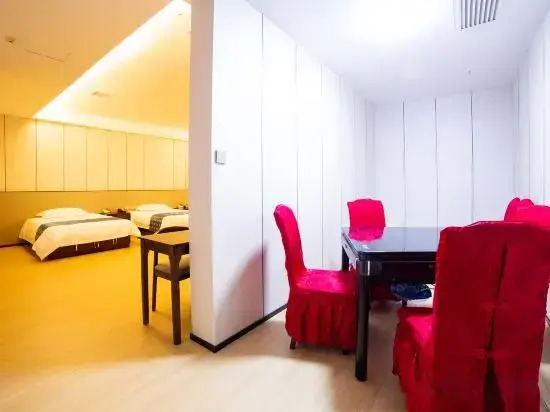 Caiyuan Hotel