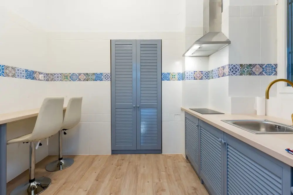 Blue Bird Apartment