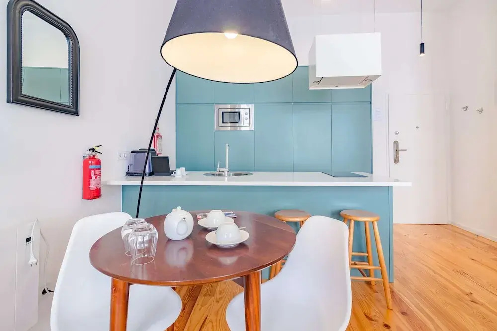 Stylish Porto studio with city views