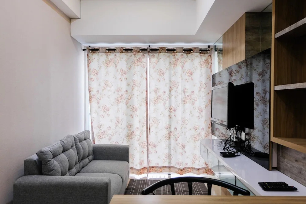 Highest Value 1BR at Casa De Parco Apartment