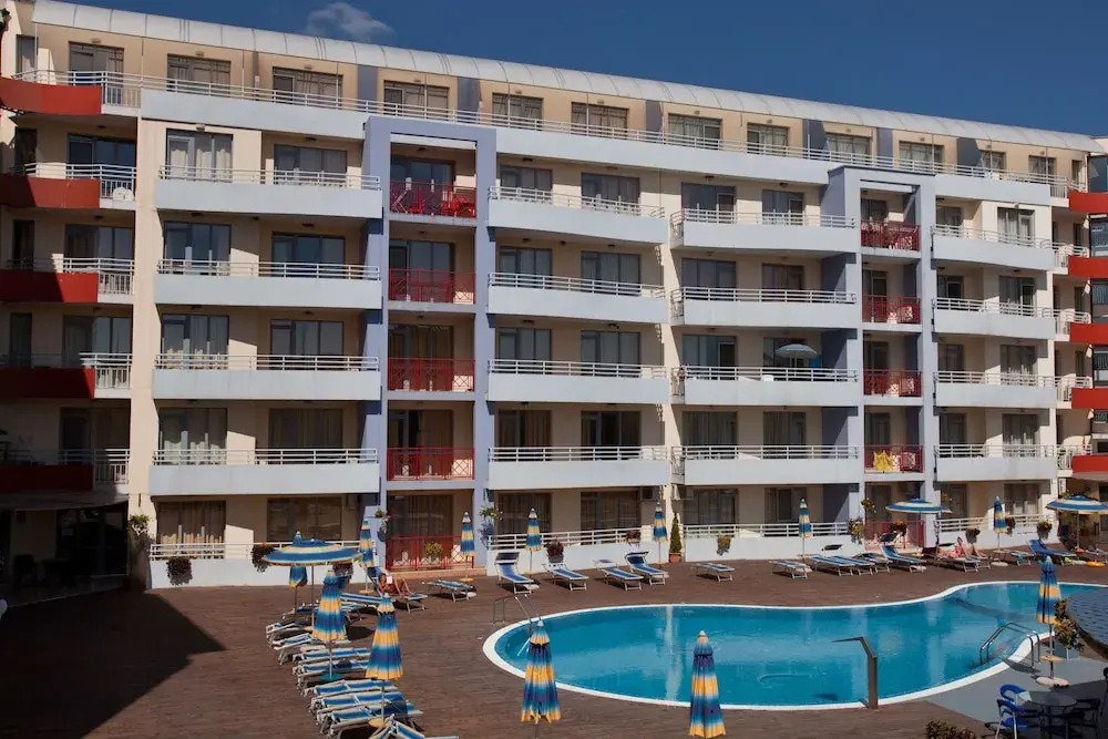 Apartment in Central Plaza