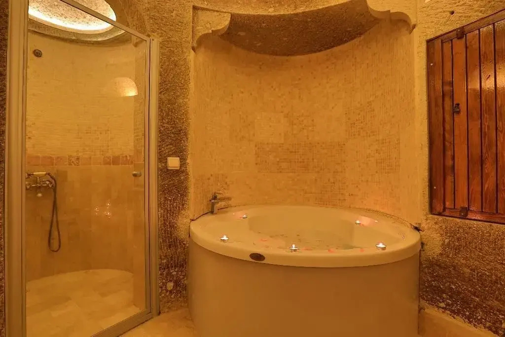 Safran Cave Hotel