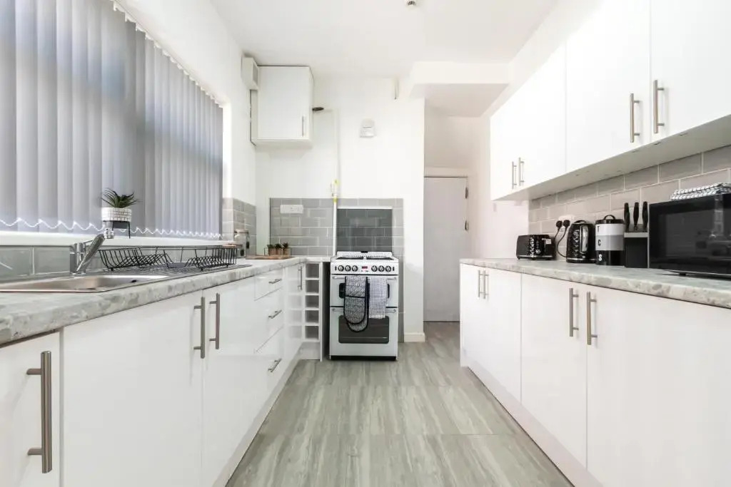Tanzanite - 5 Bedroom House / Sleeps 10