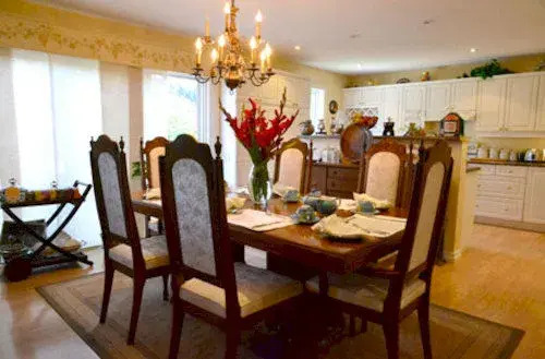 Eagle's Wing Bed and Breakfast