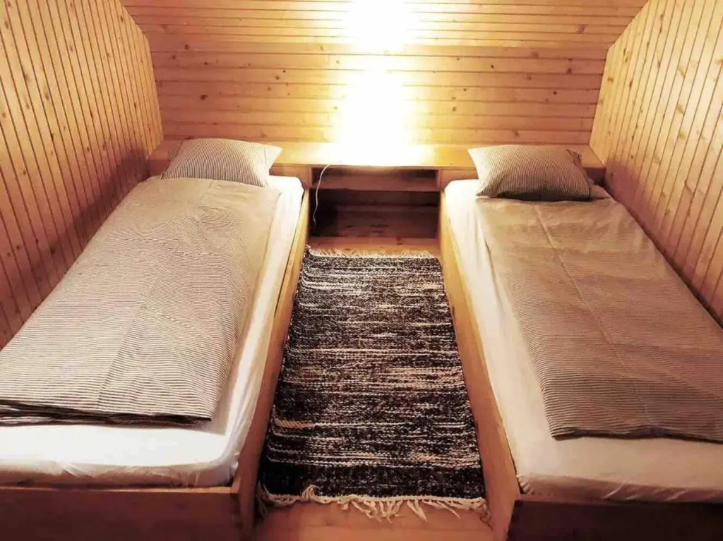 Peaceful Nature Cabin Jolly
