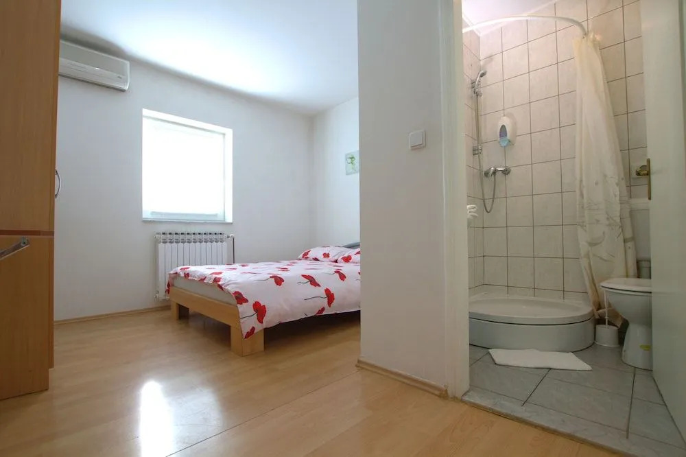 Guest House Ivac Inn Zagreb Airport