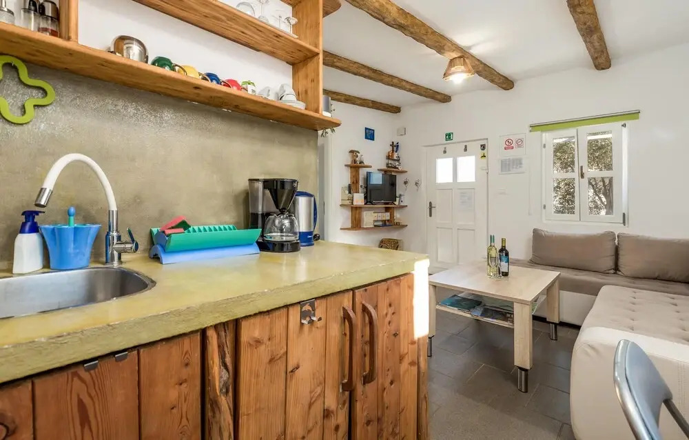 Nice Home in Sveti Jakov With Wifi and 2 Bedrooms