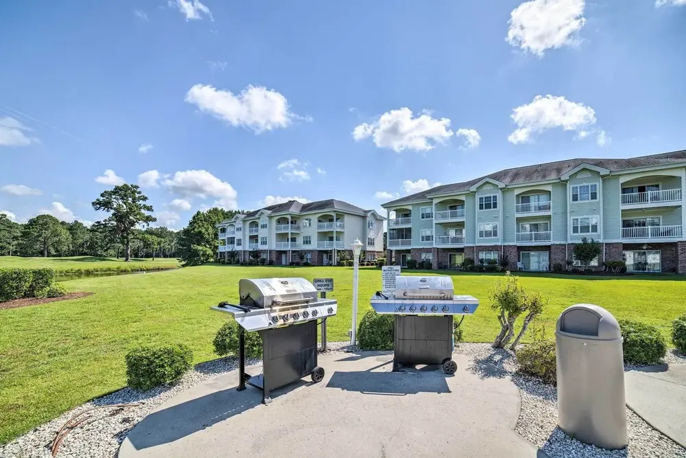 Bright Myrtle Beach Condo w/ Balcony!