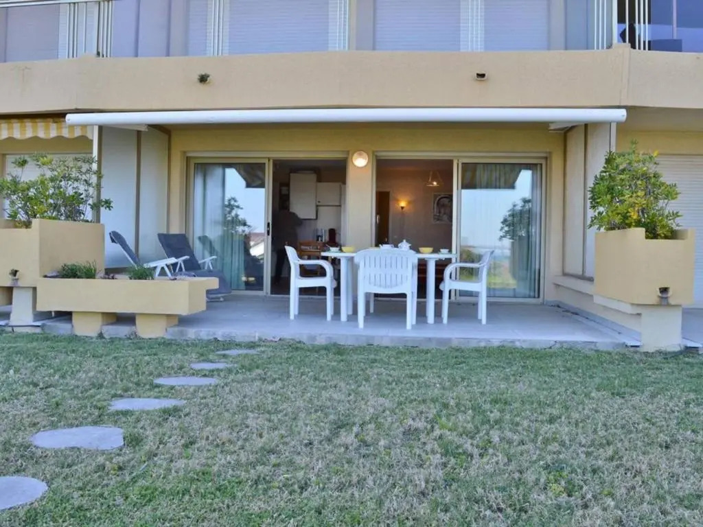 Appartement Le Lavandou, 3 pièces, 5 personnes - FR-1-251-316