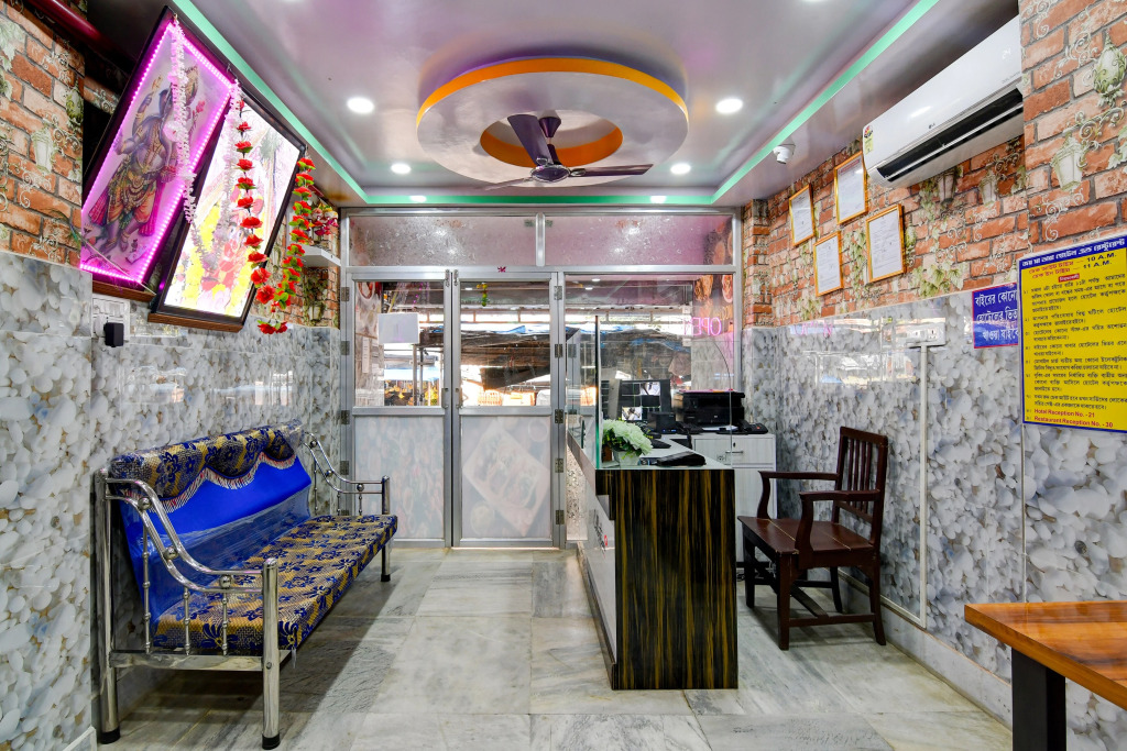 Hotel O Joy Maa Tara & Restaurant