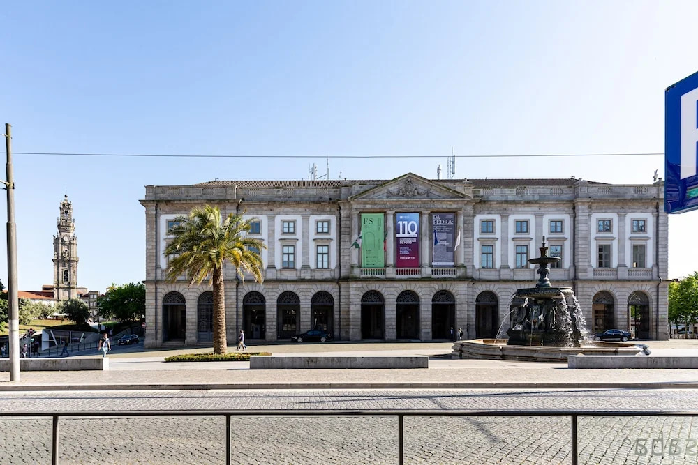 Galerias On Trend Nightlife 103 by Feel Porto
