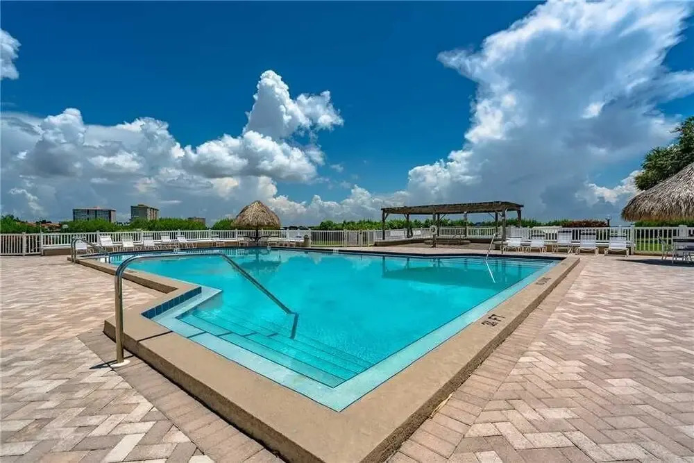 Palma Del Mar Unit 210B - Two Bedroom Condo