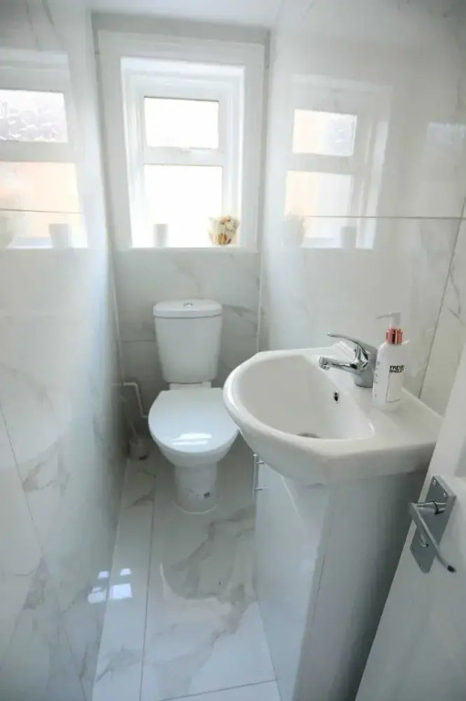 Impeccable 3-bed House in Plumstead, London