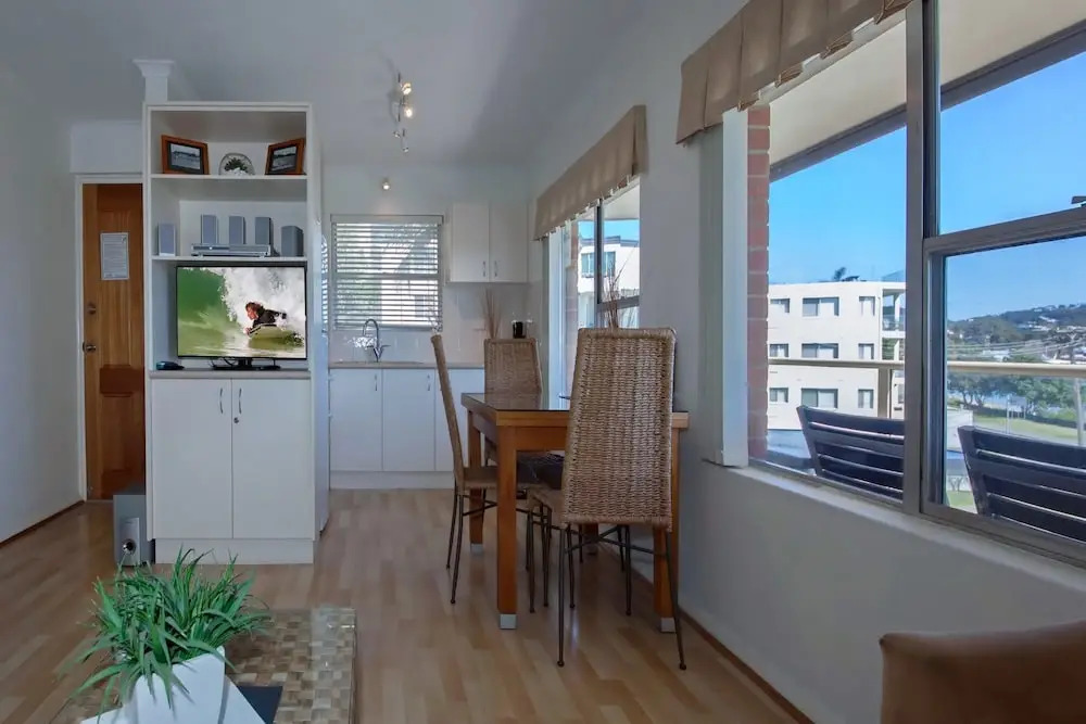 Blue Vista, Unit 8/13 Victoria Parade