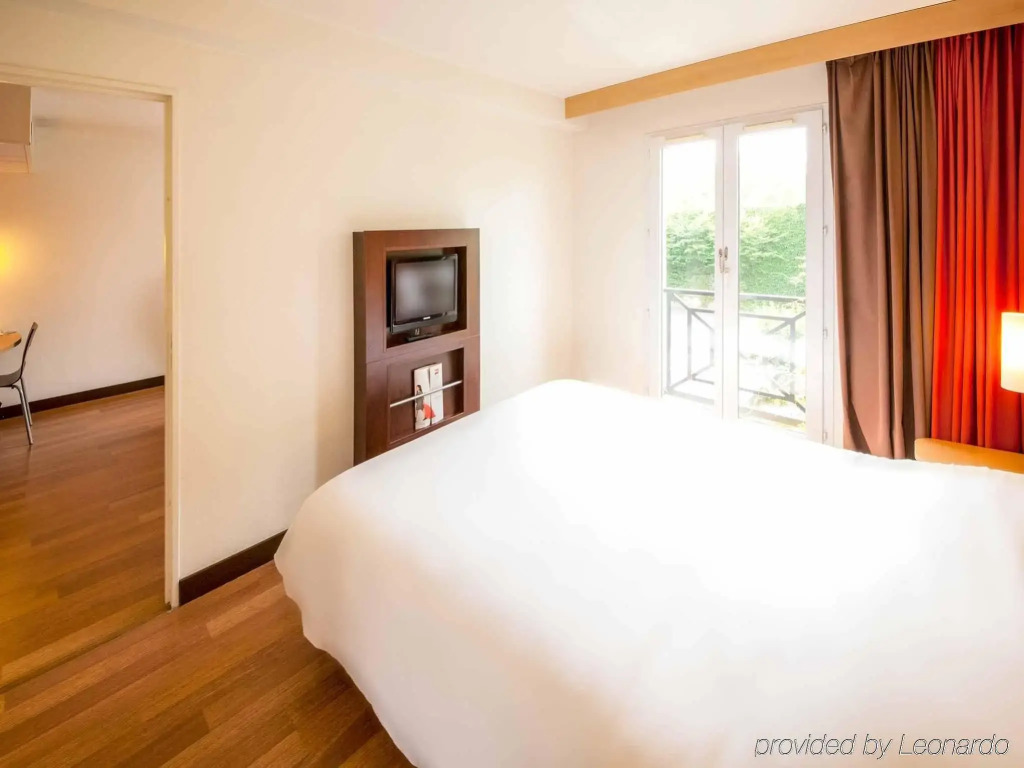 ibis Valenciennes