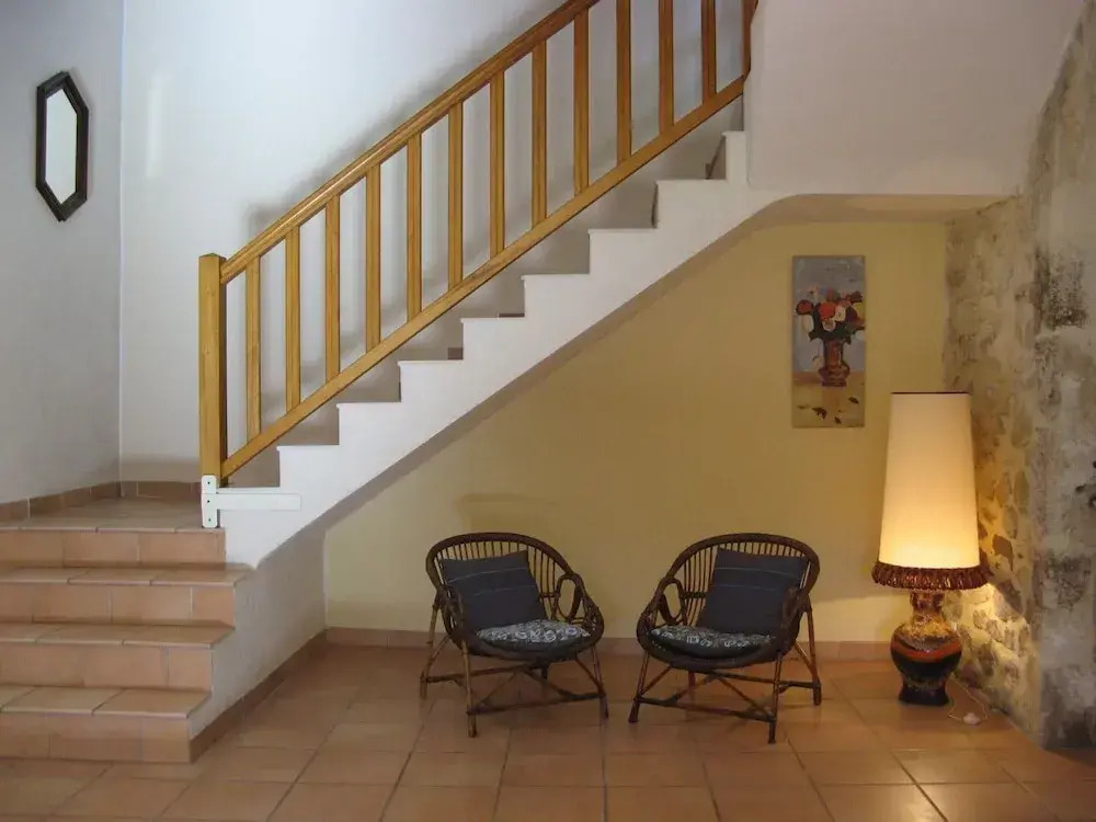 Country House in Lussan Near Pont du Gard