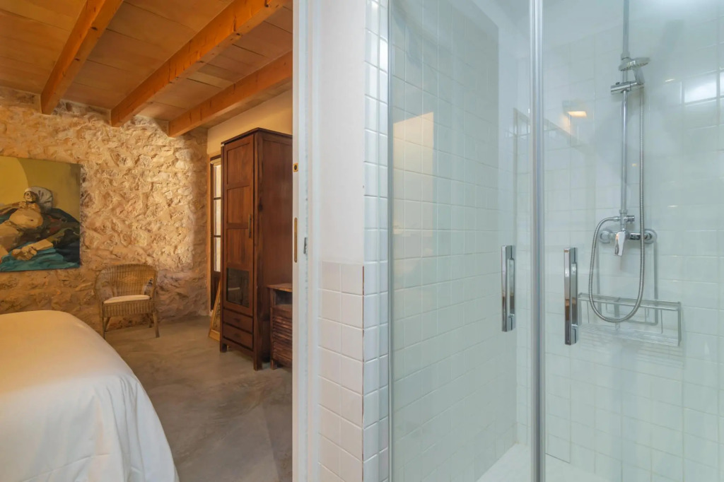 CAN PRIM 6 - Stunning villa with private pool, paradisaical  exteriors and the beach just 7 km away. Free WiFi