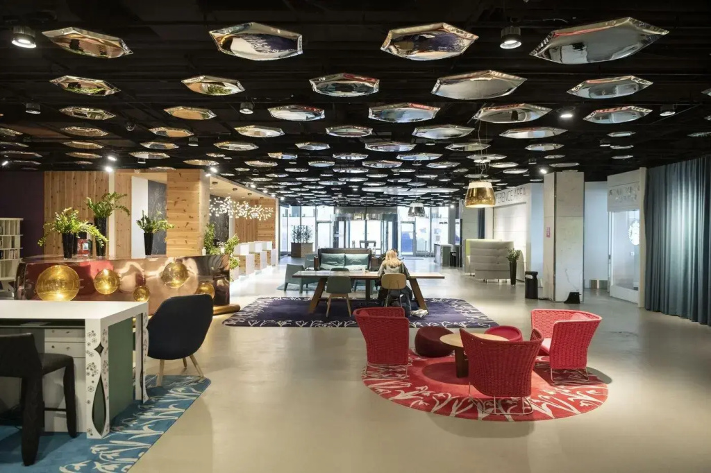 Отель Mama Shelter Zurich