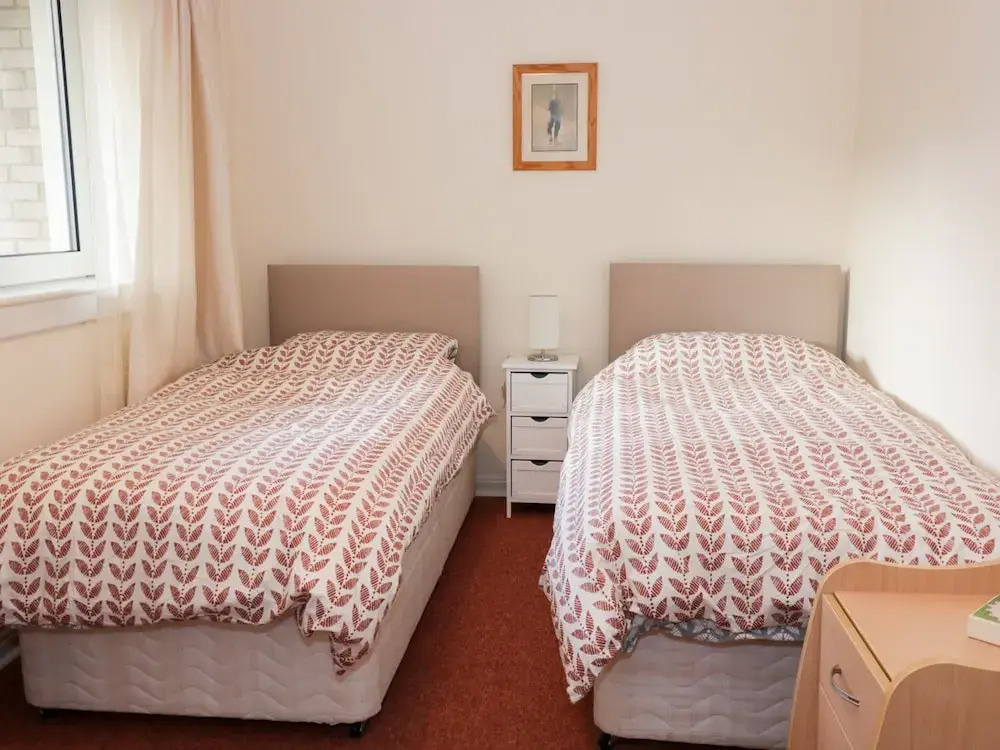 4/1 Orchard Brae, Edinburgh