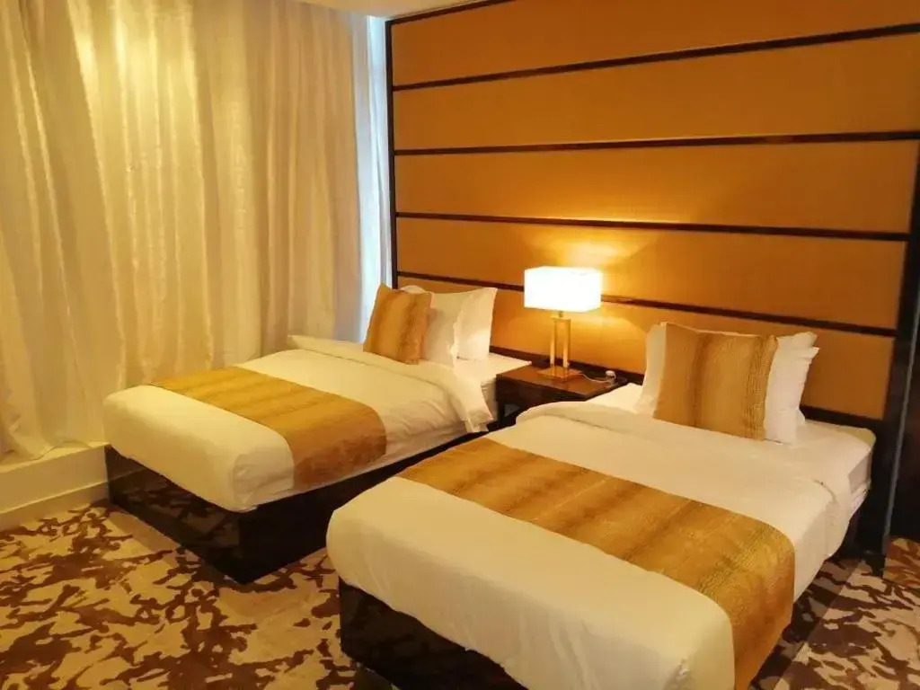 Golden Dream Hotel