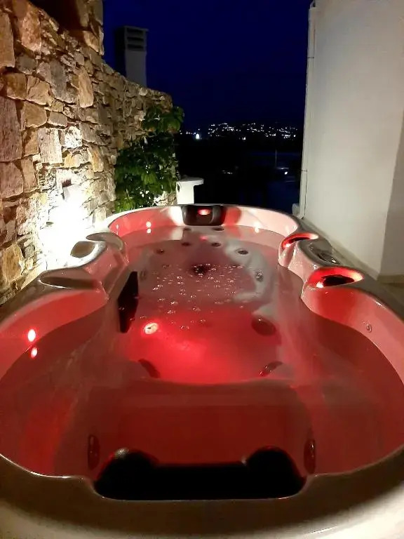 Blue View Villa #3 Luxury Sea View Private Jacuzzi