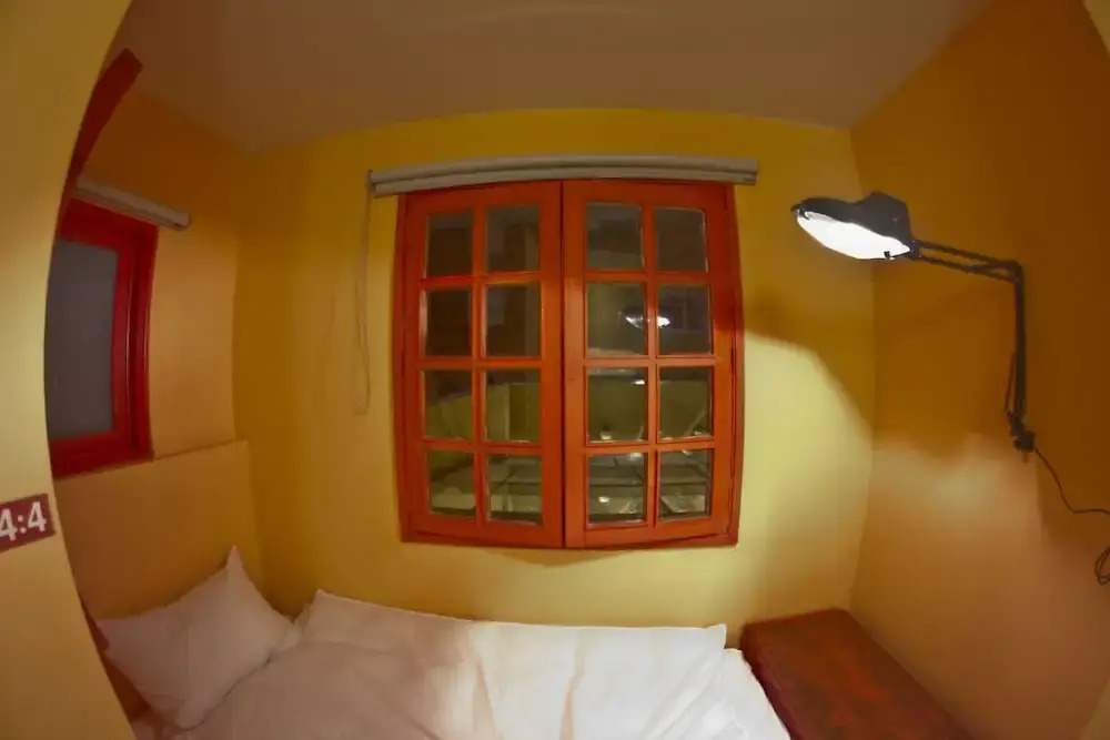 1212 Hostels