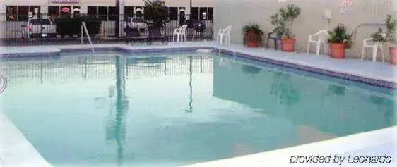 Houston Inn and Suites
