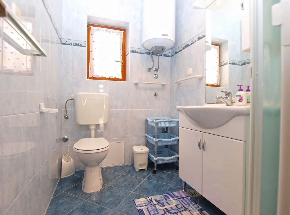 Apartment 1349
